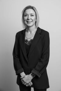 Erika Forsgren, Auktoriserad revisor